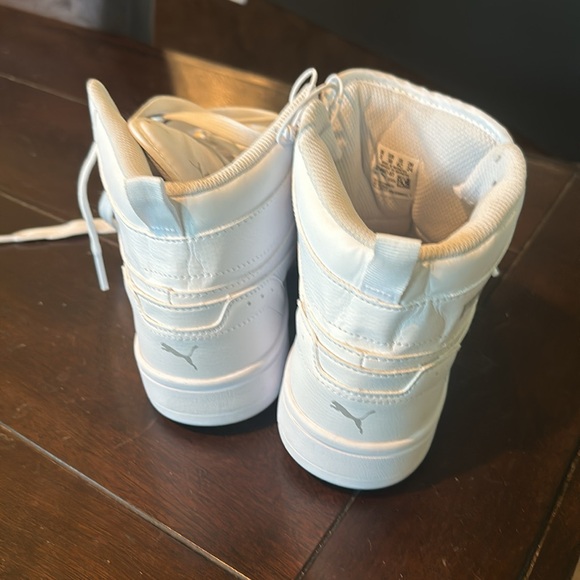 Puma Youth Hightops Size 6C - Picture 2 of 8